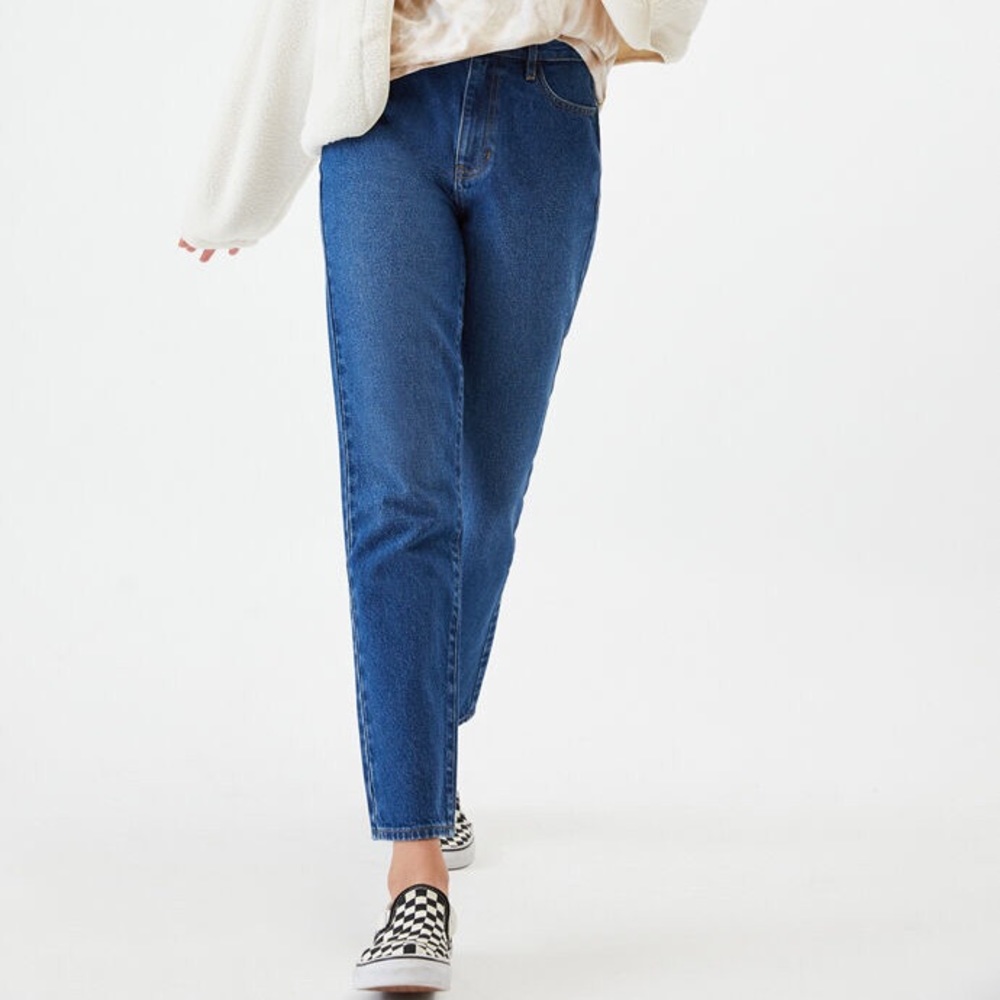 Pacsun Medium Wash Mom Jean Sz 29 SHORT